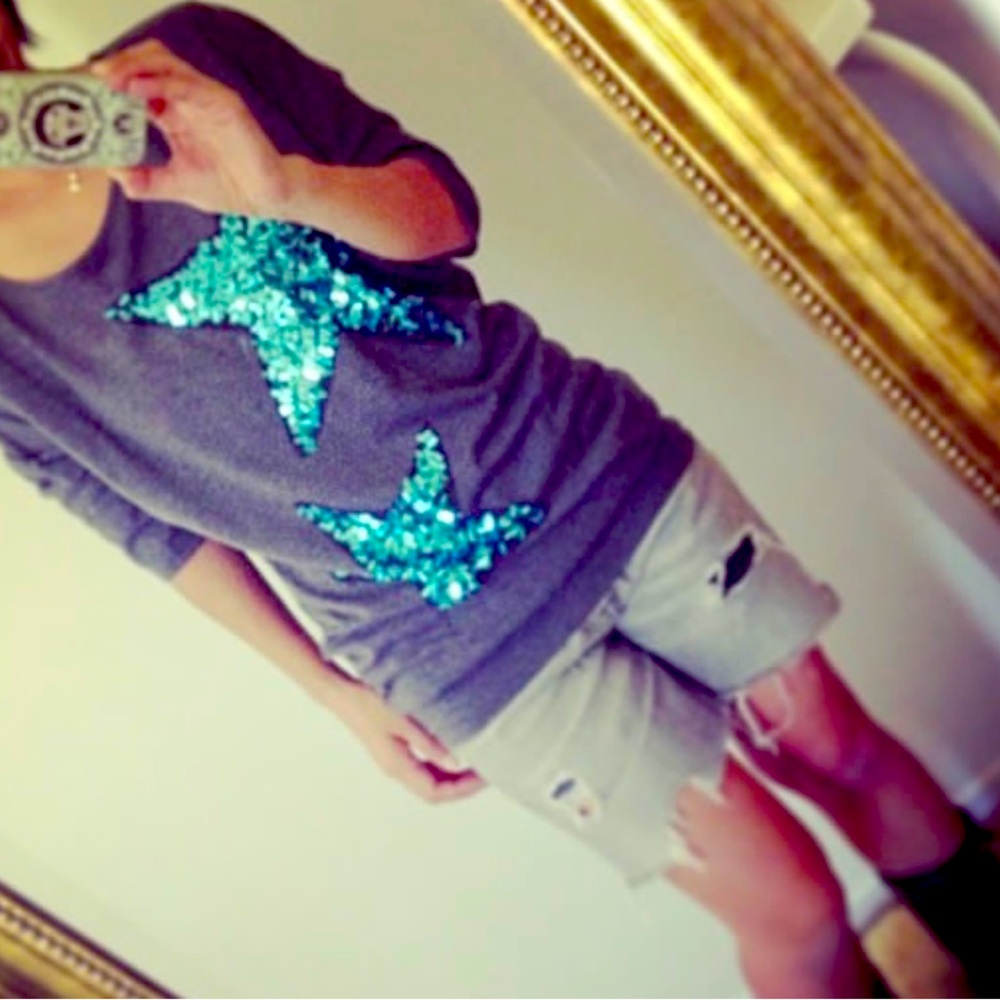 Half sleeves sweat with sparkle stars ⭐️